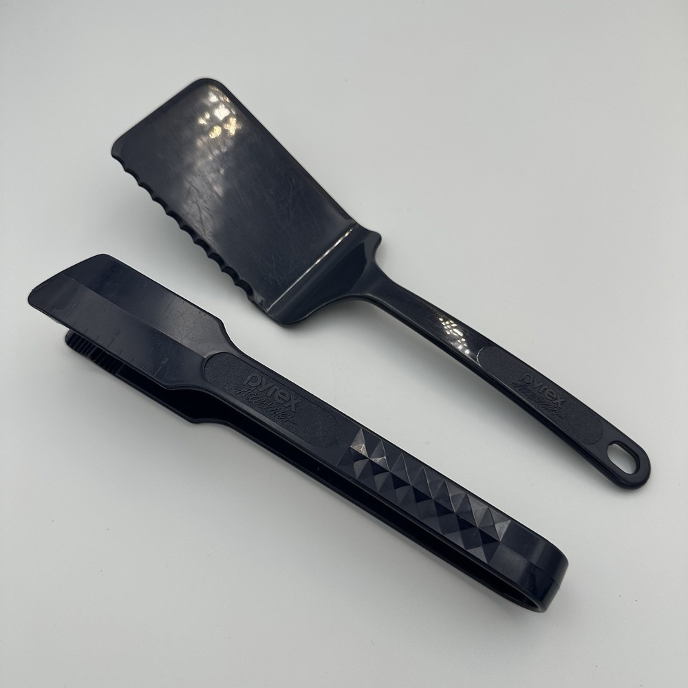 Vtg Pyrex Navy Blue Serrated Dessert Spatula Turner Flipper & Tongs
